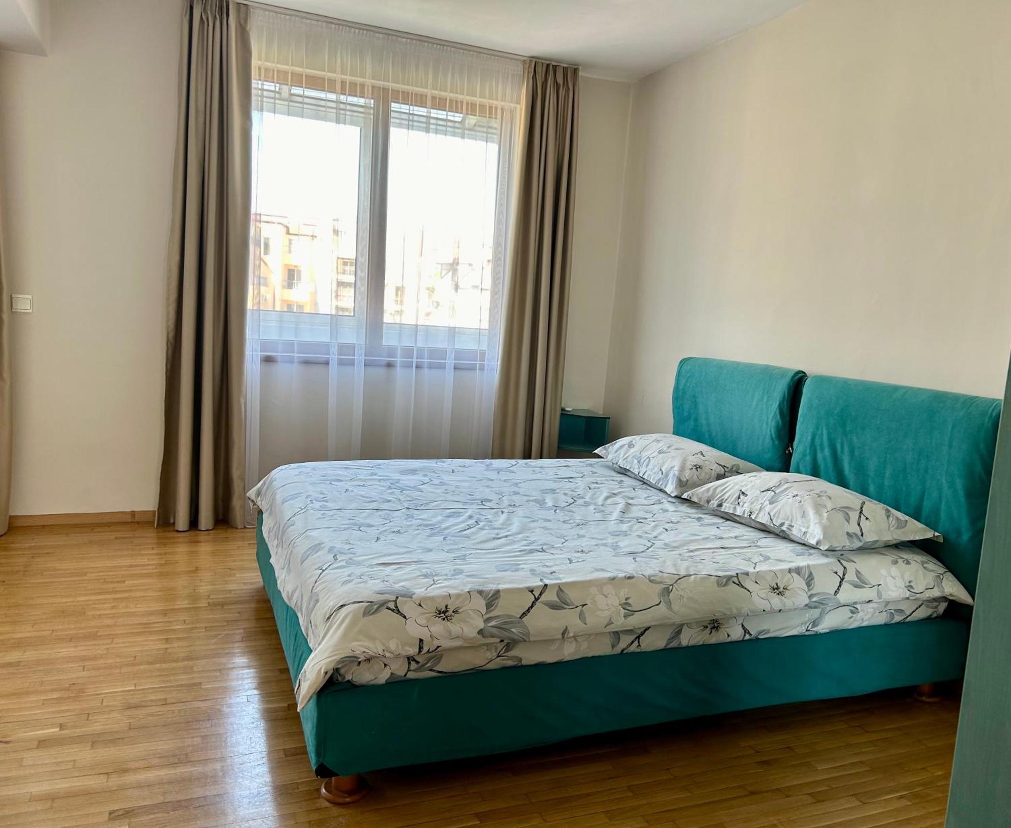 Fenix 2 Bedroom Apartment Varna Center Exterior foto
